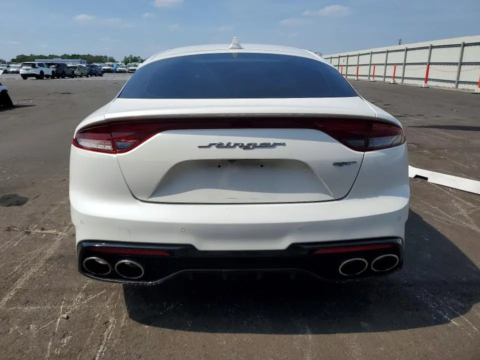 2022 KIA STINGER GT1  