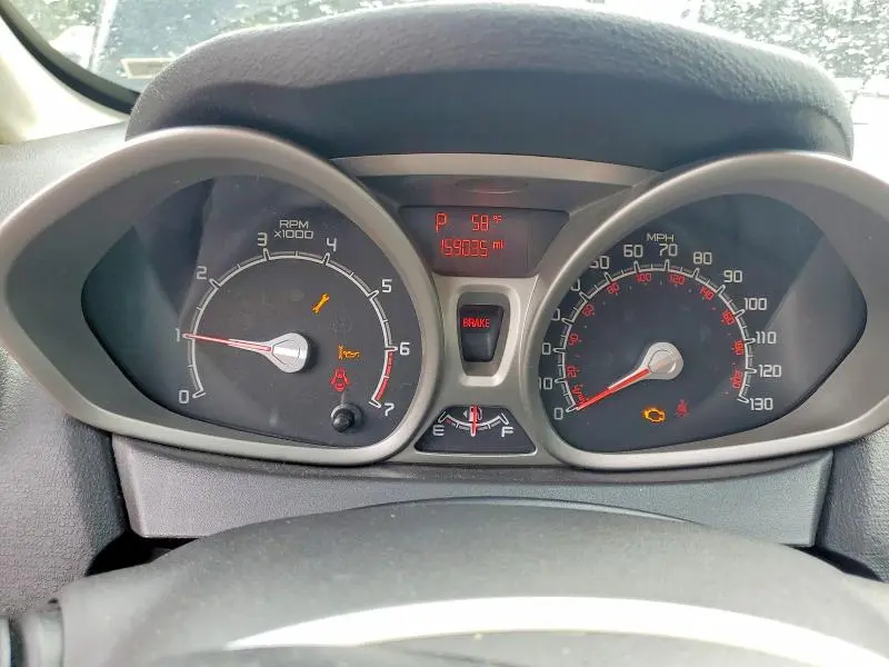 2011 FORD FIESTA SE  