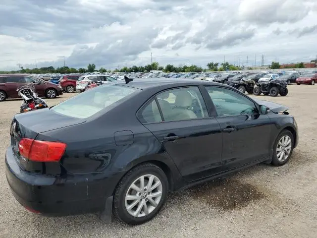 2011 VOLKSWAGEN JETTA SE  