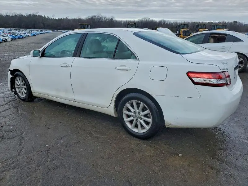 2010 TOYOTA CAMRY BASE  