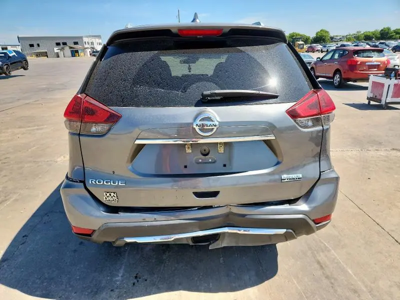2019 NISSAN ROGUE S  