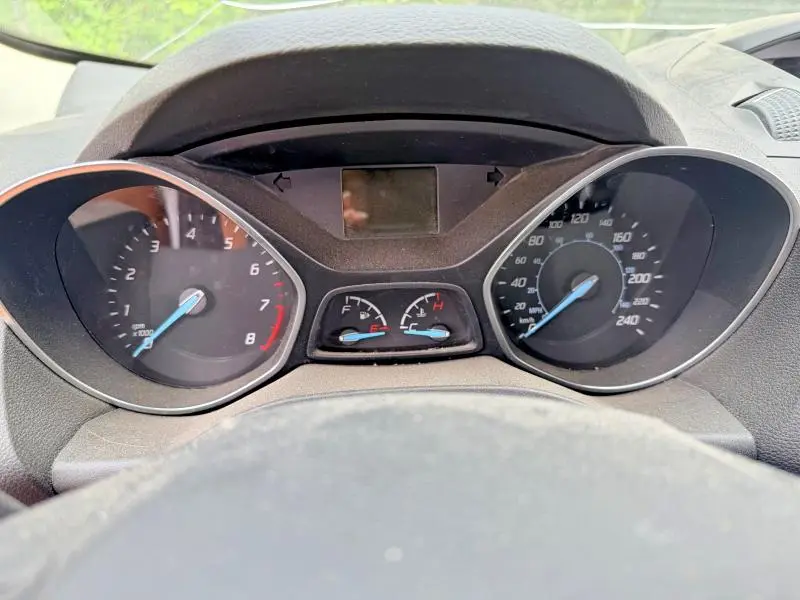 2016 FORD ESCAPE S  