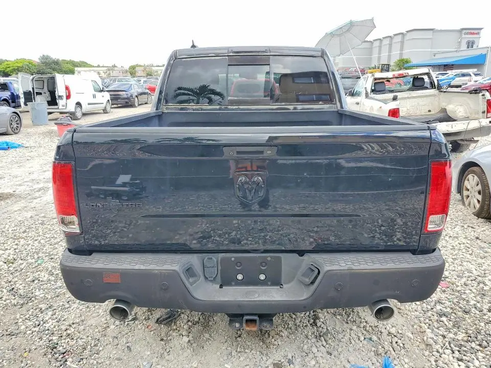 2014 RAM 1500 SLT  