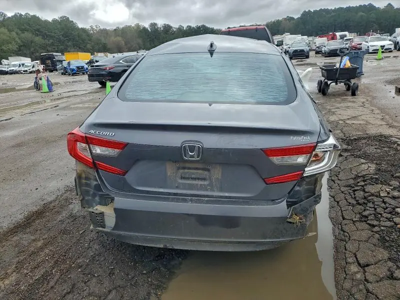 2020 HONDA ACCORD LX  
