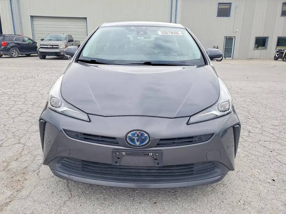 2019 TOYOTA PRIUS LE  