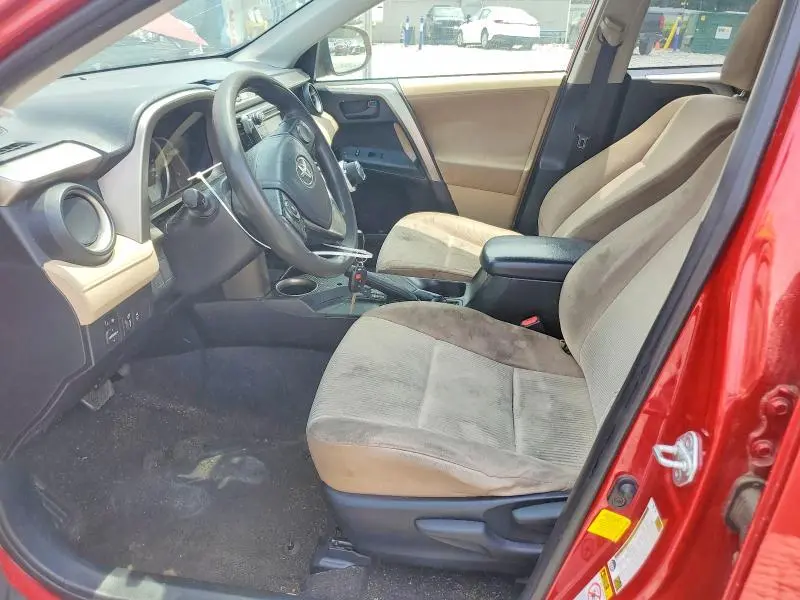 2013 TOYOTA RAV4 LE  
