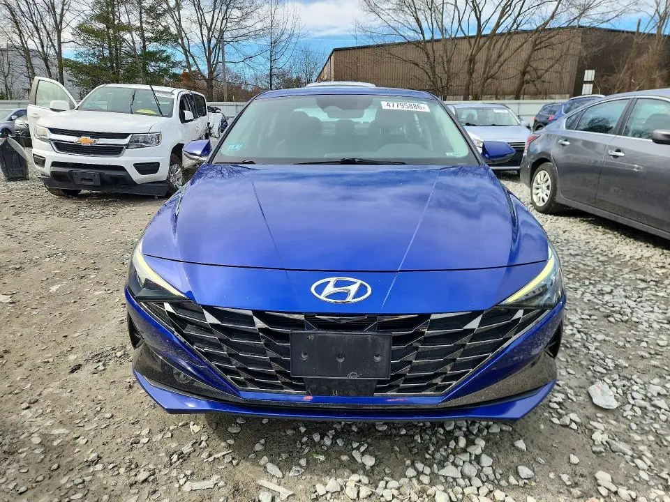 2023 HYUNDAI ELANTRA LIMITED  