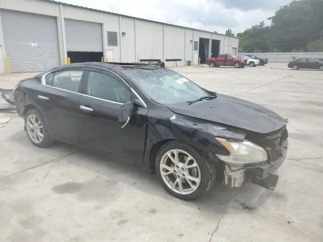 2013 NISSAN MAXIMA S  