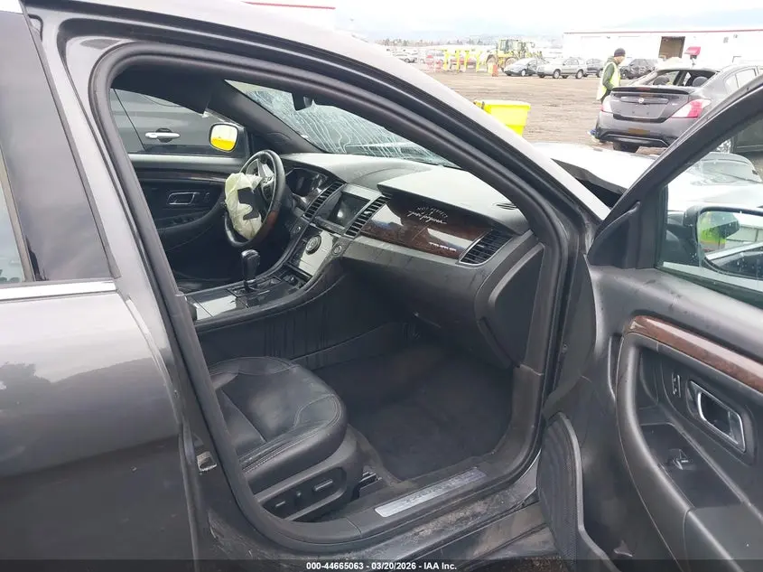 2017 FORD TAURUS LIMITED