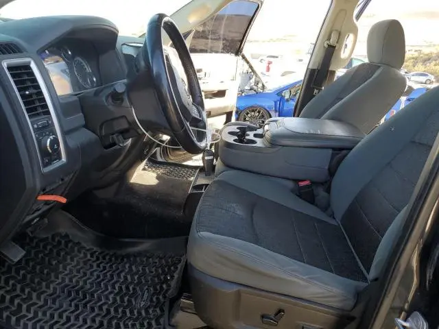 2013 RAM 1500 SLT  