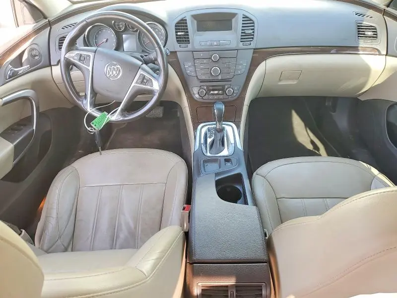 2011 BUICK REGAL   