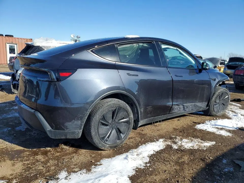 2026 TESLA MODEL Y   