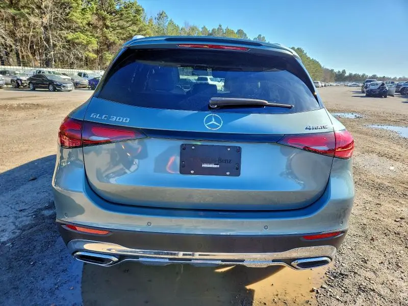 2026 MERCEDES-BENZ GLC 300 4MATIC  