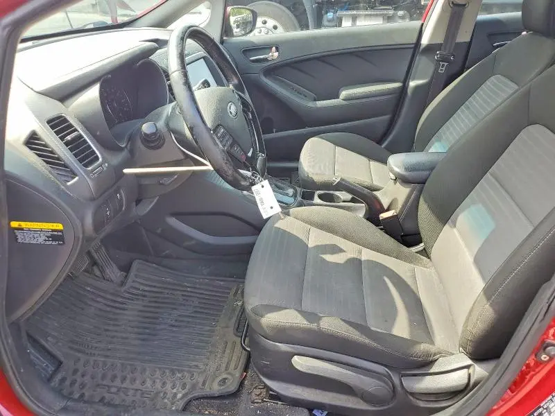 2017 KIA FORTE S  