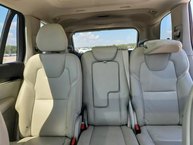 2018 VOLVO XC90 T6  