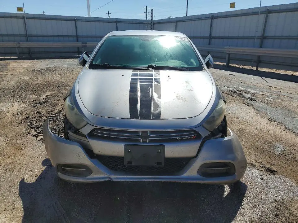2015 DODGE DART SE  