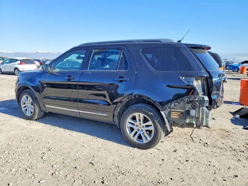 2019 FORD EXPLORER XLT  