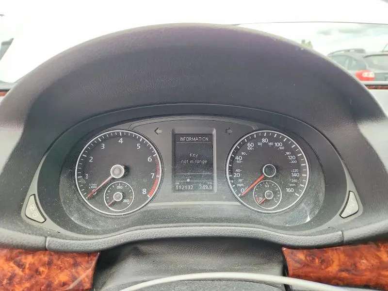 2013 VOLKSWAGEN PASSAT SEL  