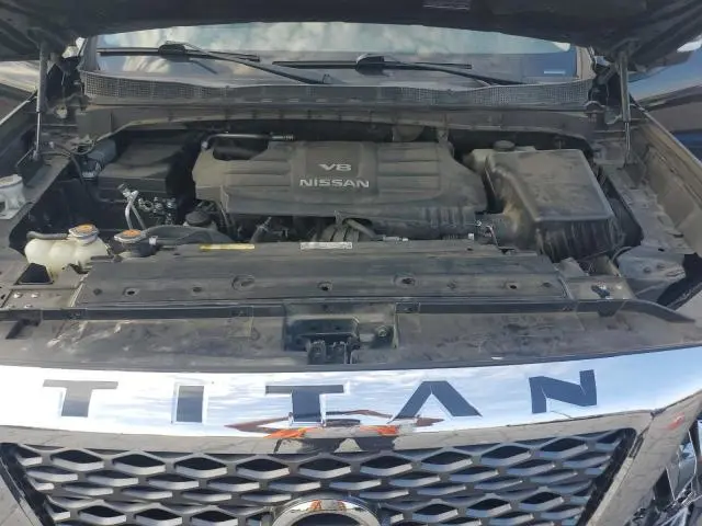 2017 NISSAN TITAN SV  