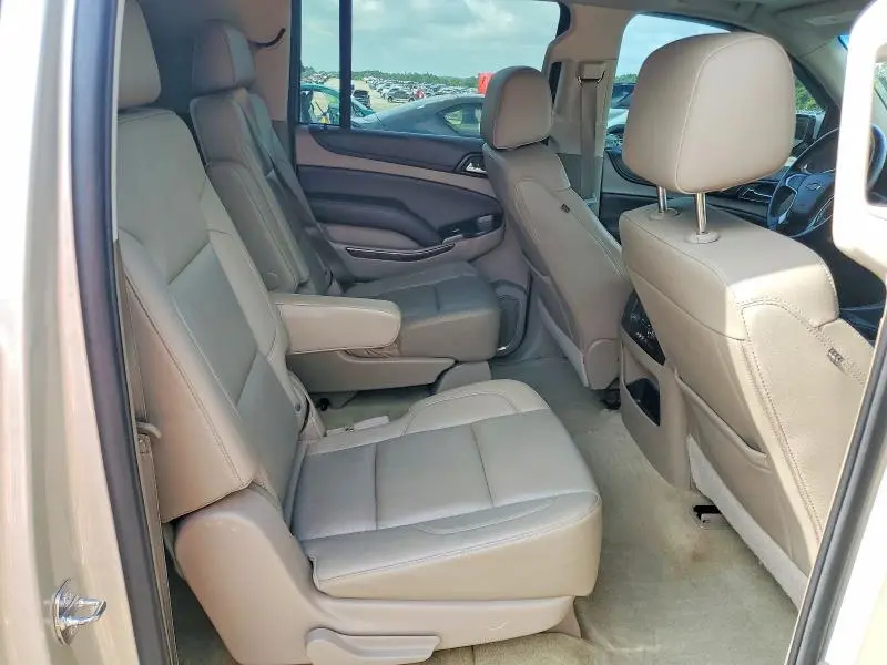 2016 CHEVROLET SUBURBAN C1500 LT  