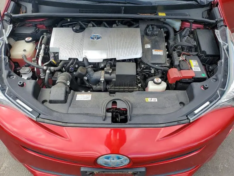 2017 TOYOTA PRIUS THREE  