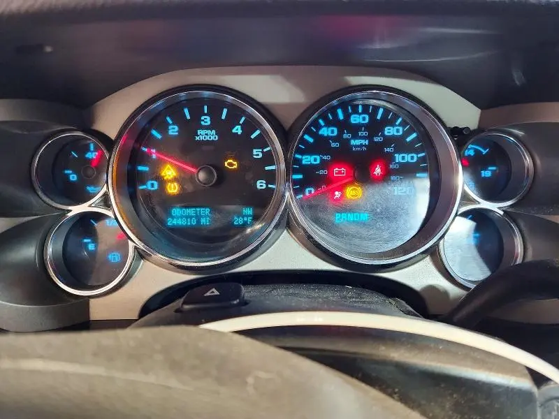 2011 CHEVROLET SILVERADO K1500 LT  