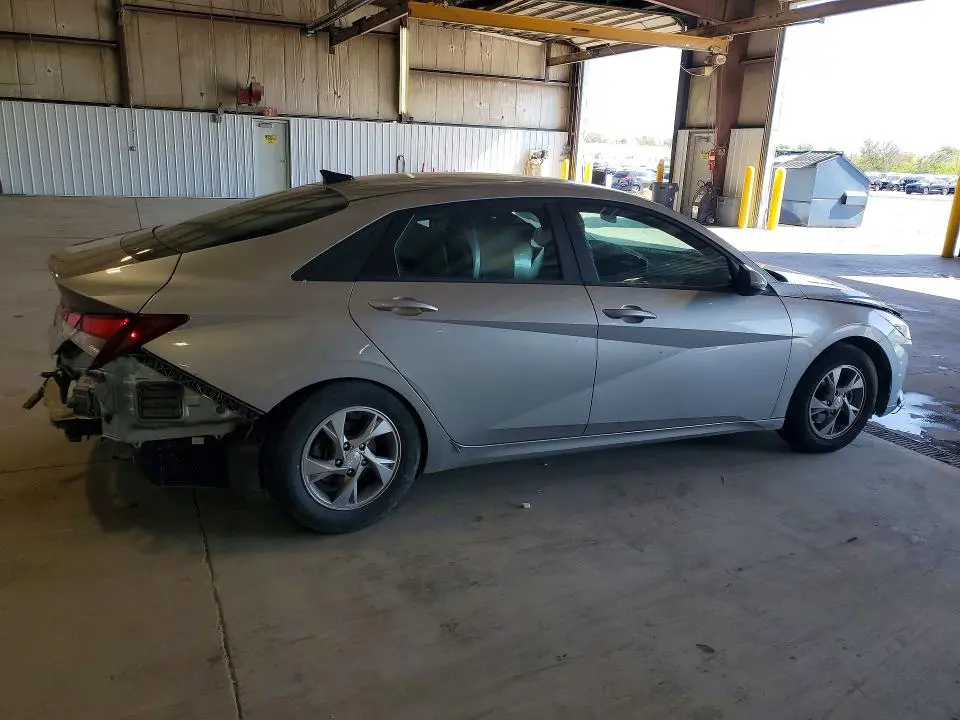 2021 HYUNDAI ELANTRA SE  