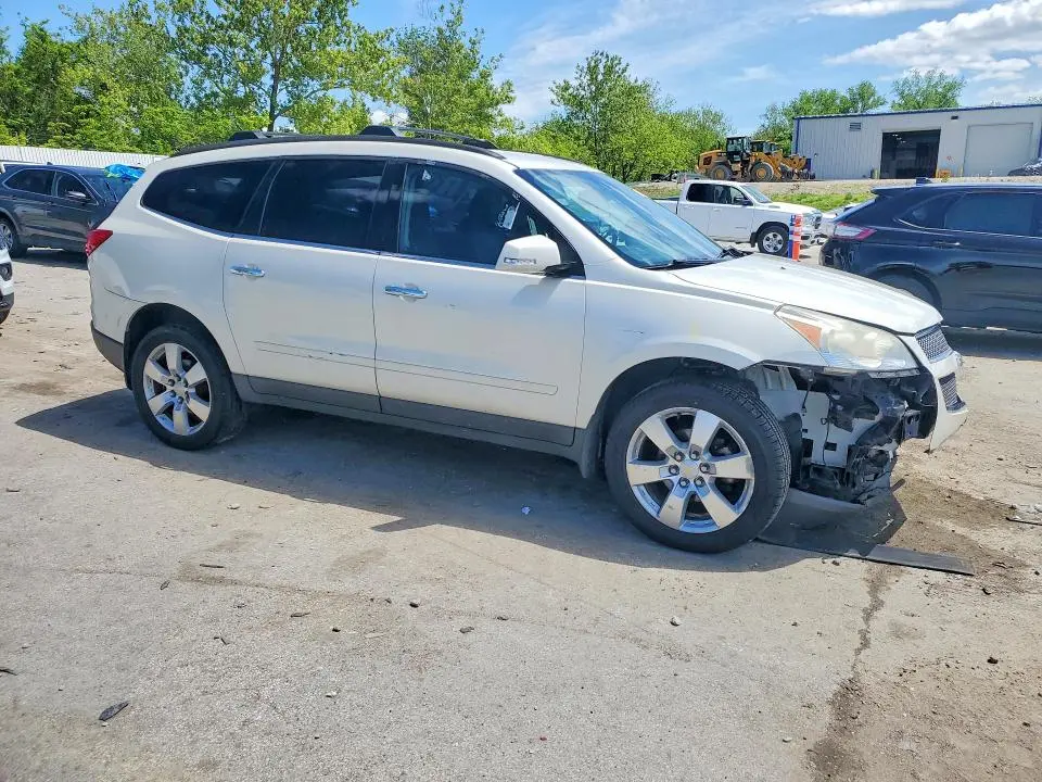 2012 CHEVROLET TRAVERSE LT  