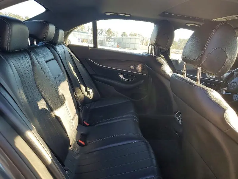 2017 MERCEDES-BENZ E 300 4MATIC  