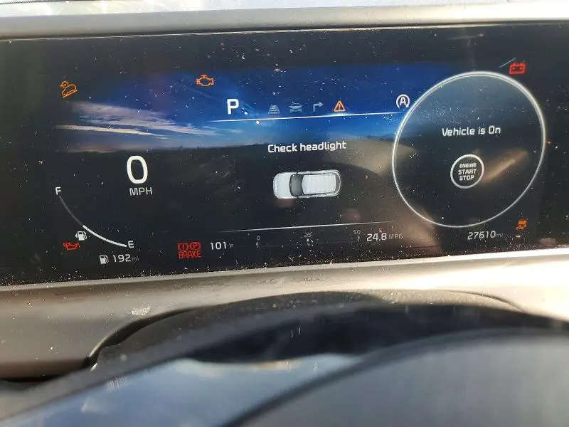 2025 KIA SELTOS EX  