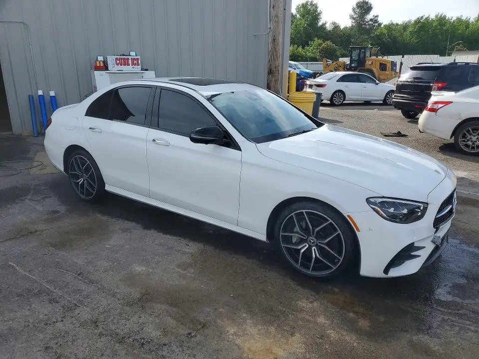 2022 MERCEDES-BENZ E 350  