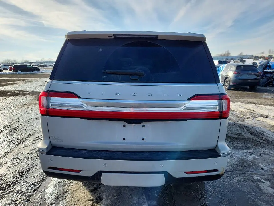 2021 LINCOLN NAVIGATOR L RESERVE  