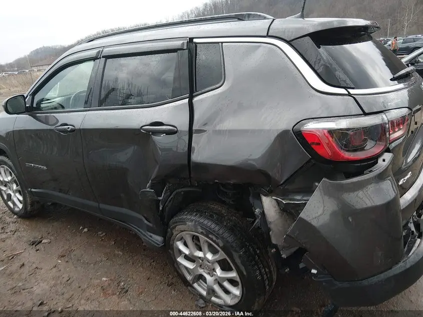 2022 JEEP COMPASS LATITUDE LUX 4X4
