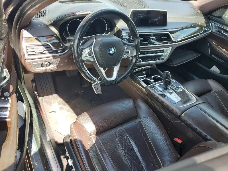 2016 BMW 750 XI  