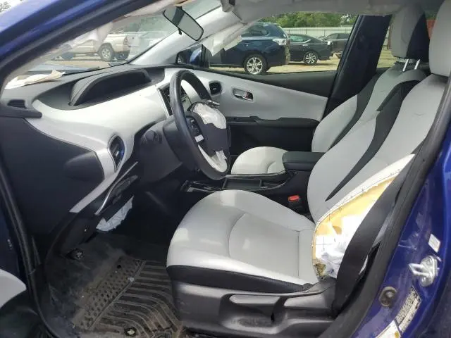 2017 TOYOTA PRIUS   