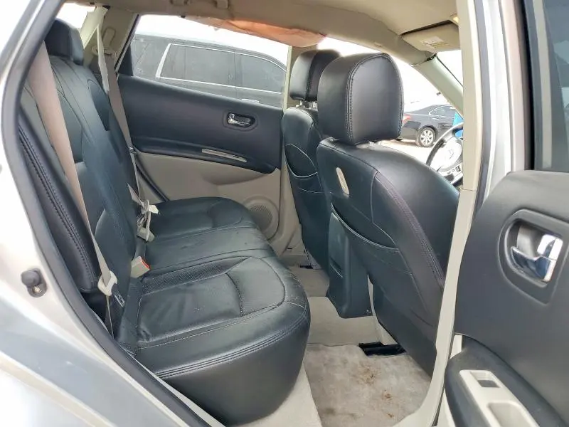 2010 NISSAN ROGUE SL  