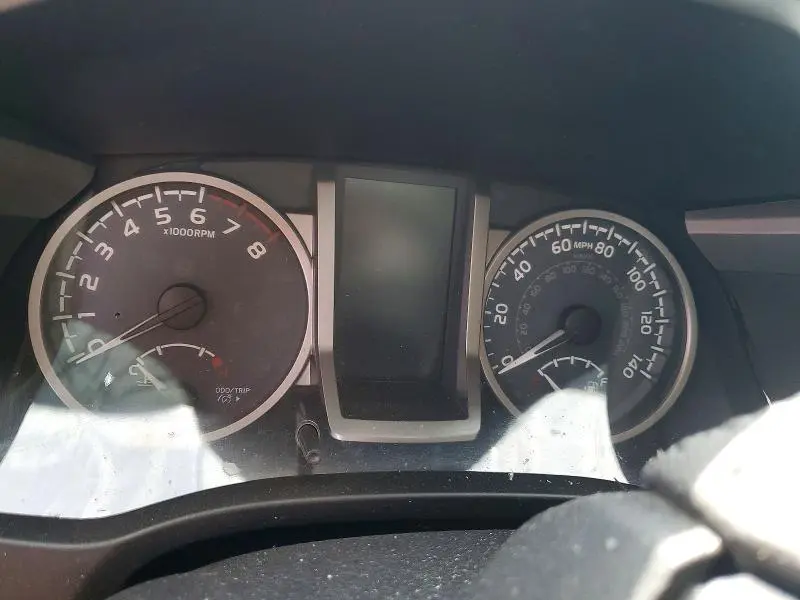 2018 TOYOTA TACOMA SR5 V6  
