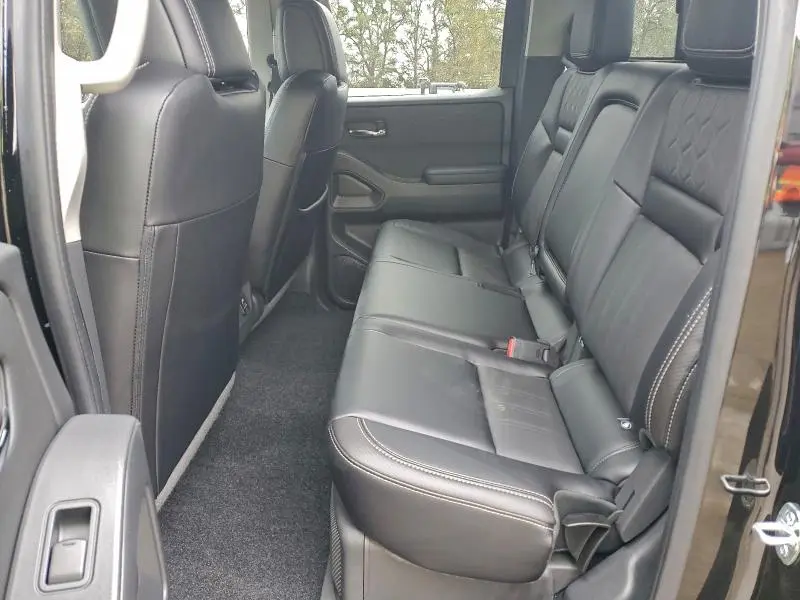 2025 NISSAN FRONTIER S  