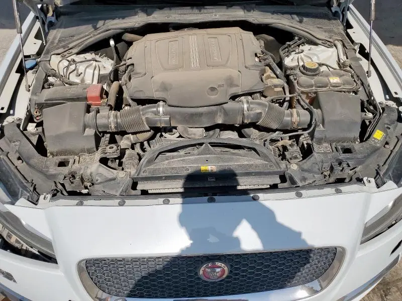 2016 JAGUAR XF PREMIUM  