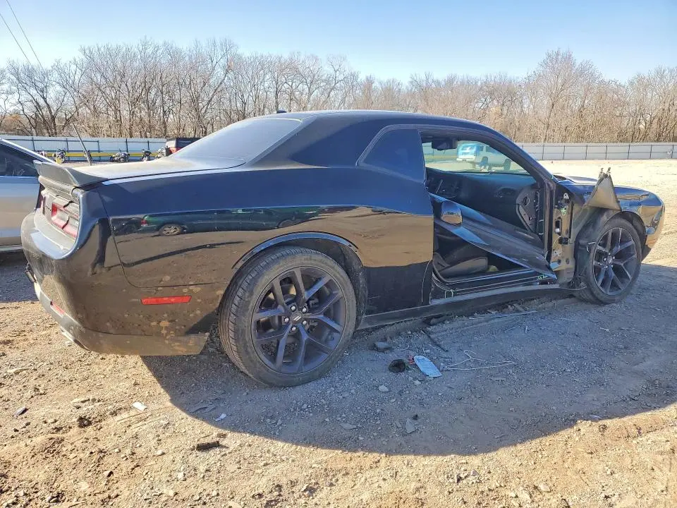 2020 DODGE CHALLENGER SXT  
