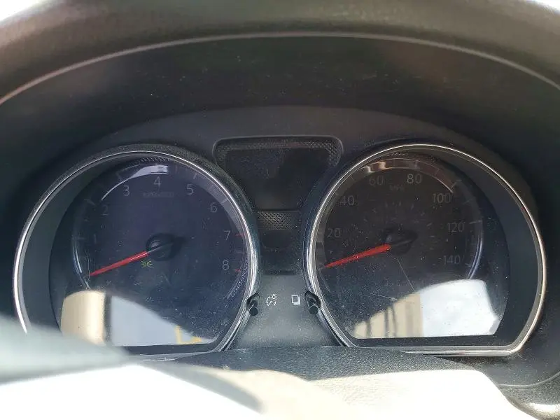 2019 NISSAN VERSA SV  