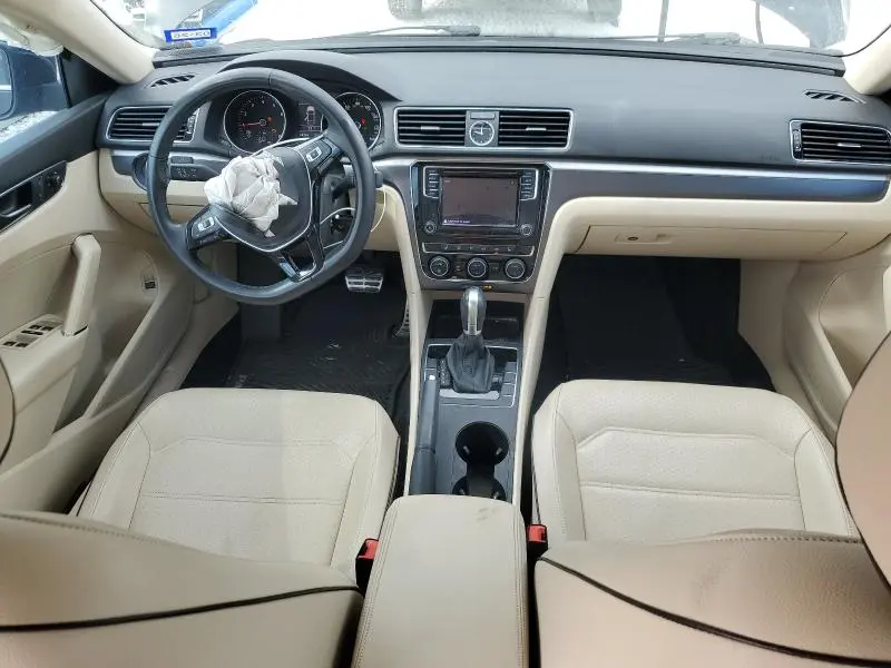 2017 VOLKSWAGEN PASSAT R-LINE