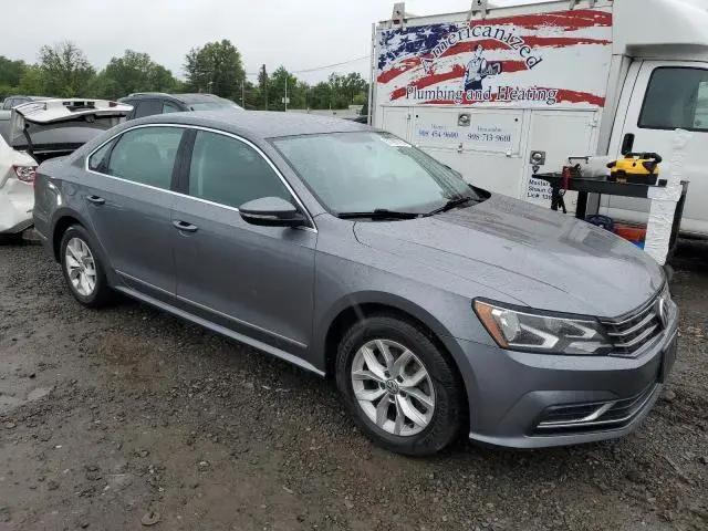 2017 VOLKSWAGEN PASSAT S  