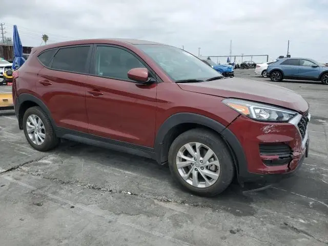 2020 HYUNDAI TUCSON SE  