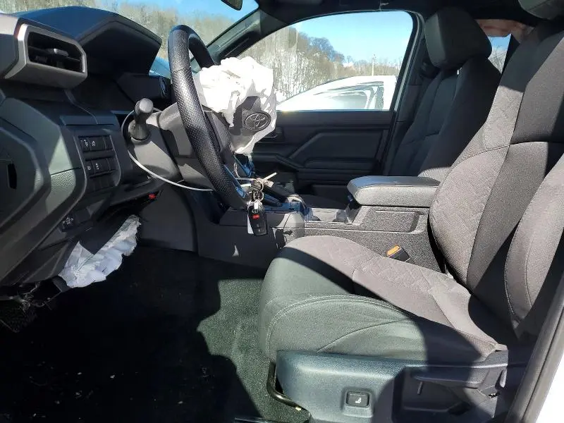 2025 TOYOTA TACOMA SR  