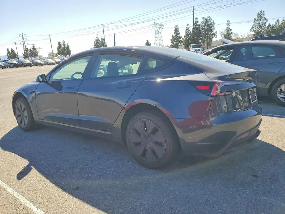 2024 TESLA MODEL 3   
