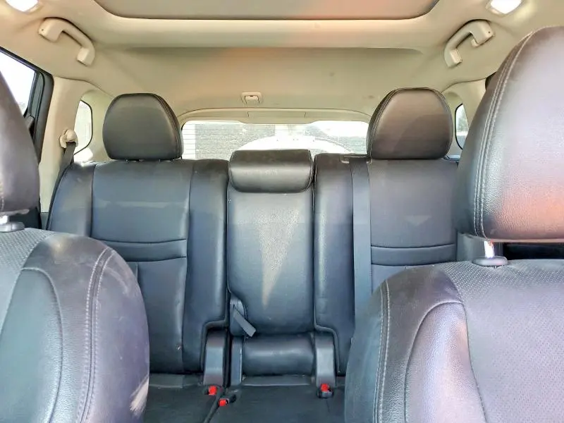 2015 NISSAN ROGUE SL  