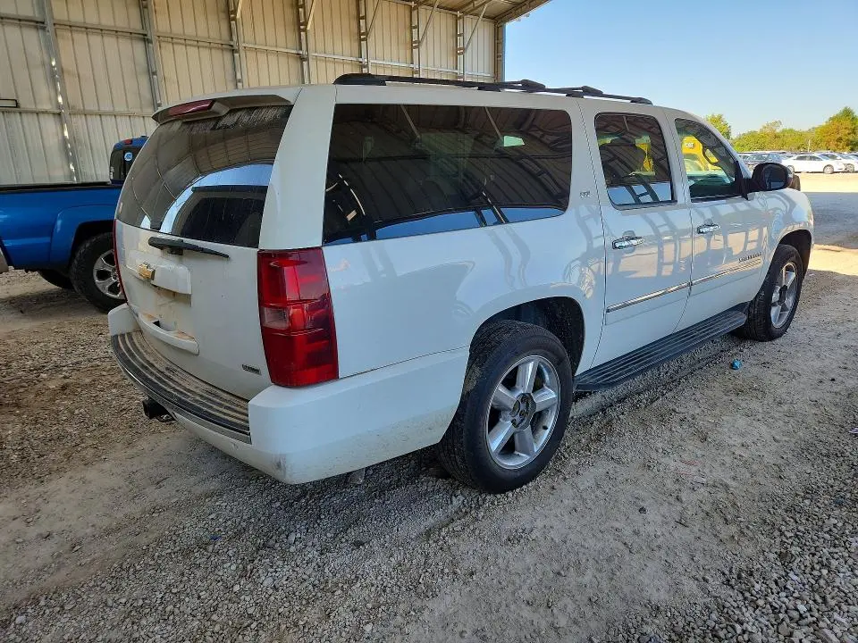 2011 CHEVROLET SUBURBAN K1500 LTZ  