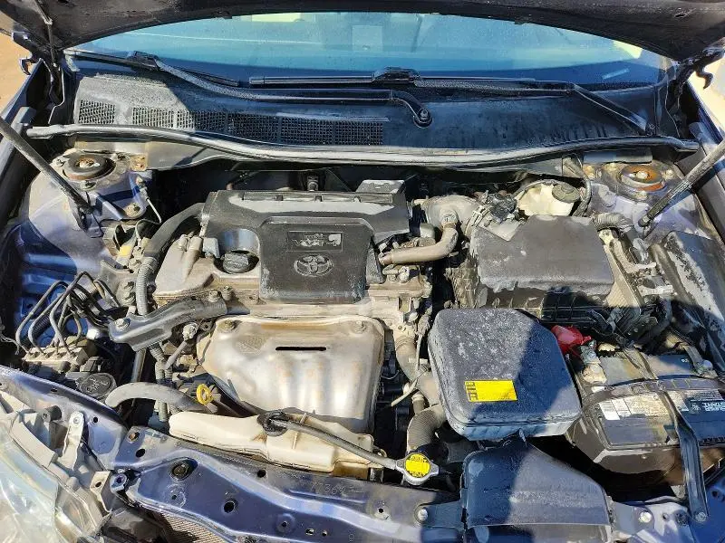 2014 TOYOTA CAMRY XLE  