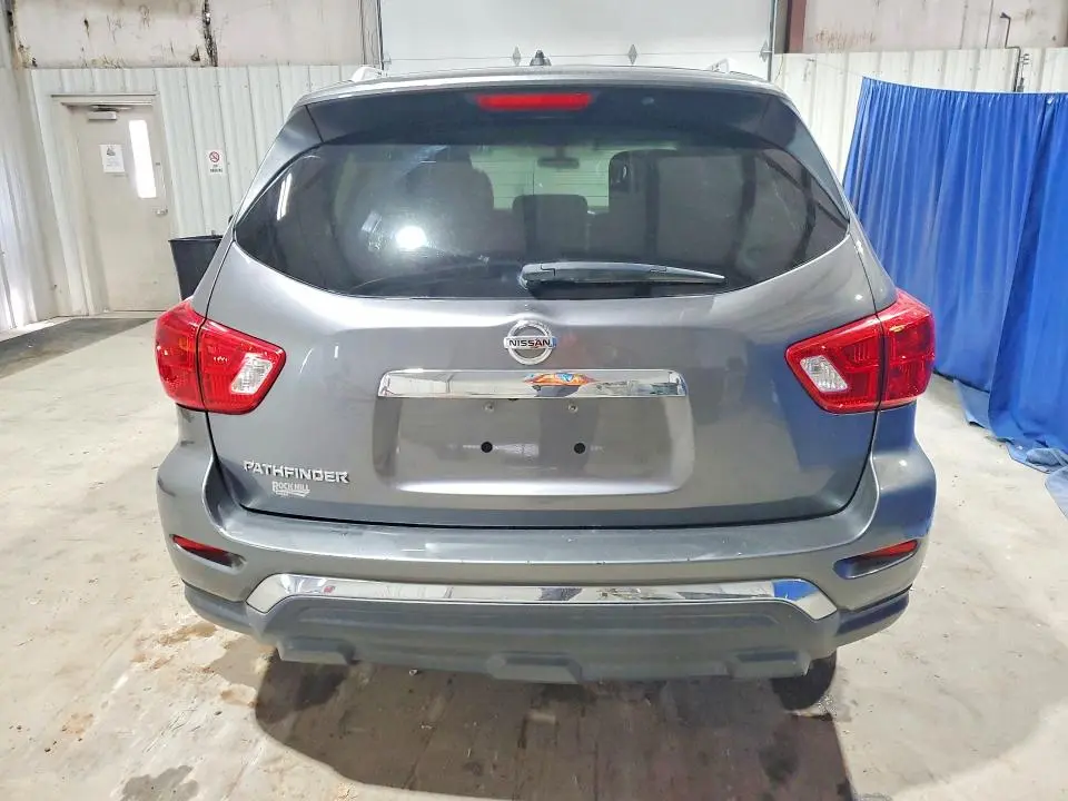 2018 NISSAN PATHFINDER S  